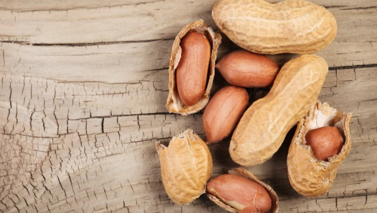 The Benefits of Peanuts for Men's Health