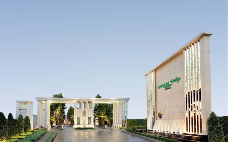 Kingdom Valley Islamabad is located in a prime location
