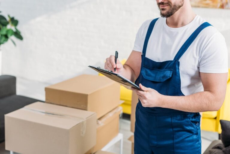 Top 7 Tips for Hiring Professional Movers in Melbourne
