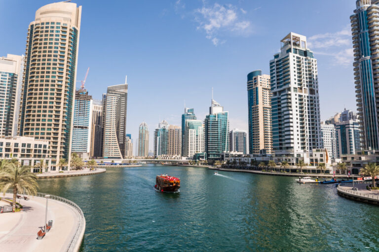 Jumeirah Lake Towers: A Business Hub in Dubai